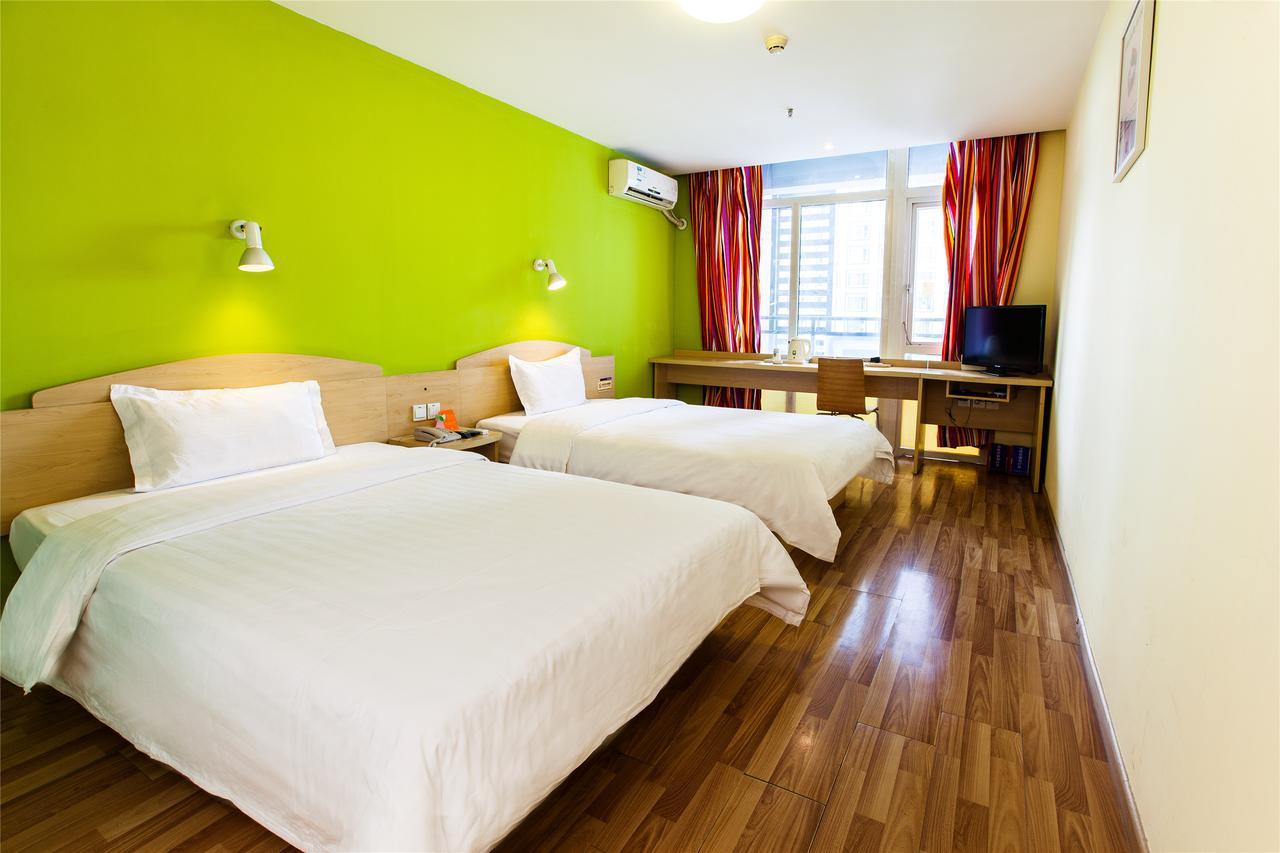7Days Inn Qingdao Development Zone Jinshatan Bagian luar foto
