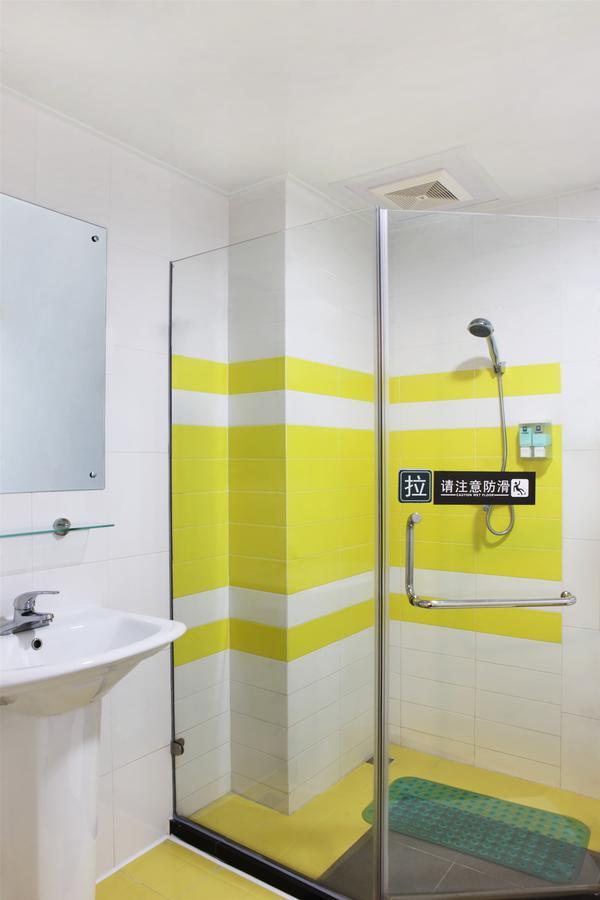 7Days Inn Qingdao Development Zone Jinshatan Ruang foto