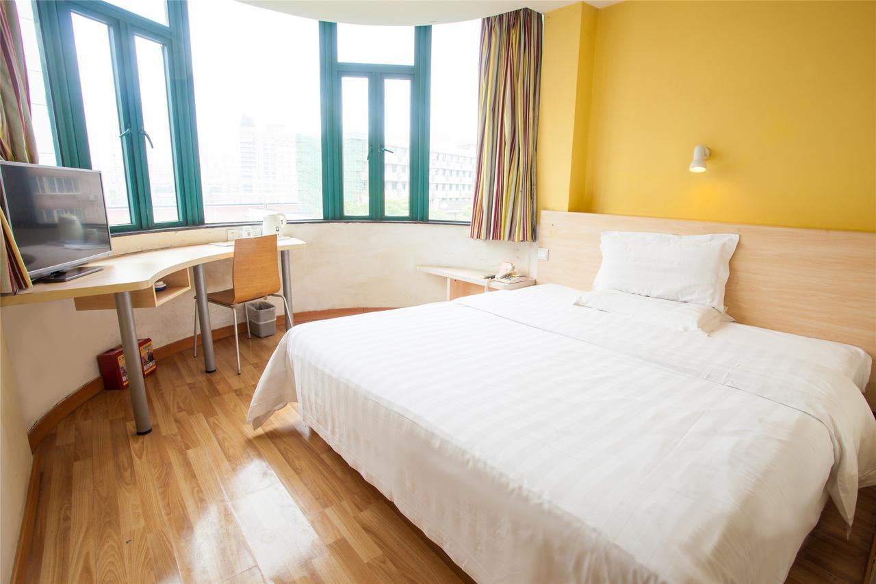 7Days Inn Qingdao Development Zone Jinshatan Bagian luar foto
