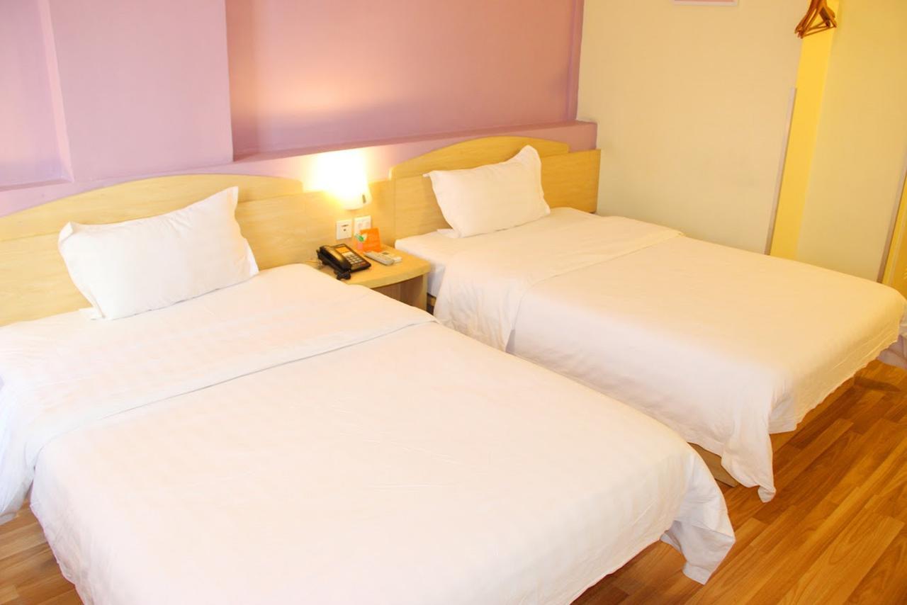 7Days Inn Qingdao Development Zone Jinshatan Bagian luar foto