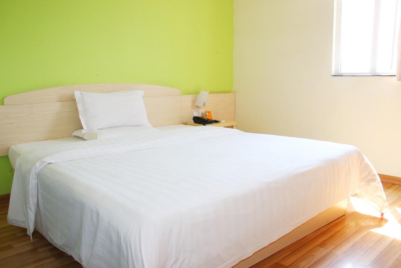 7Days Inn Qingdao Development Zone Jinshatan Bagian luar foto